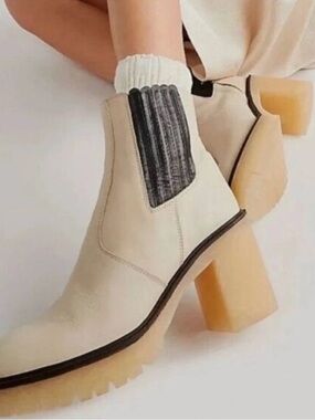 Free People James Chelsea White Lug Sole Genuine Leather Boot Size EU 38/US 7.5